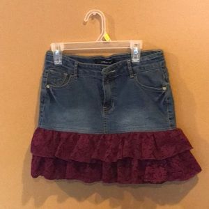 Jean An moroon skirt like new